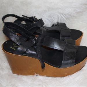 Black and brown, Kork-Ease shoes.